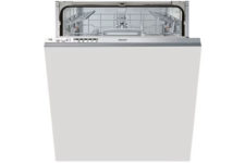 Hotpoint-Ariston HIC 3B + 26